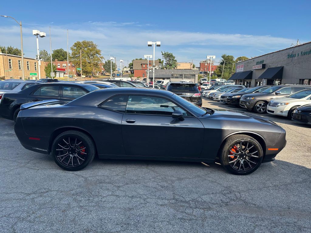 2021 Dodge Challenger Image 4