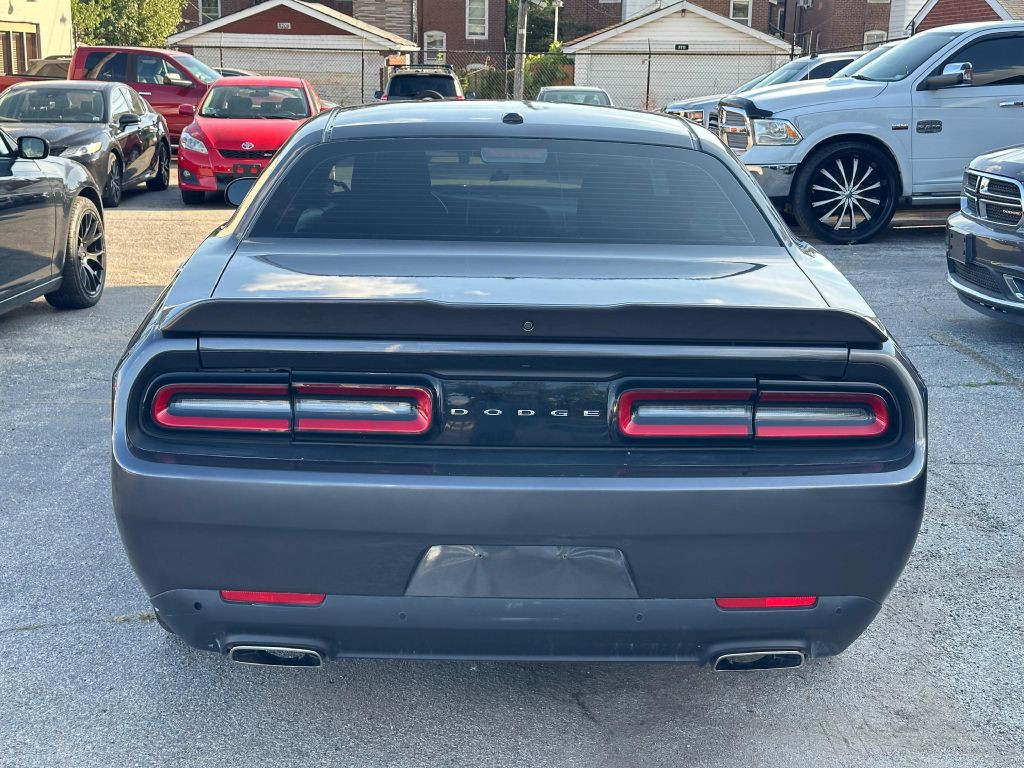 2021 Dodge Challenger Image 7