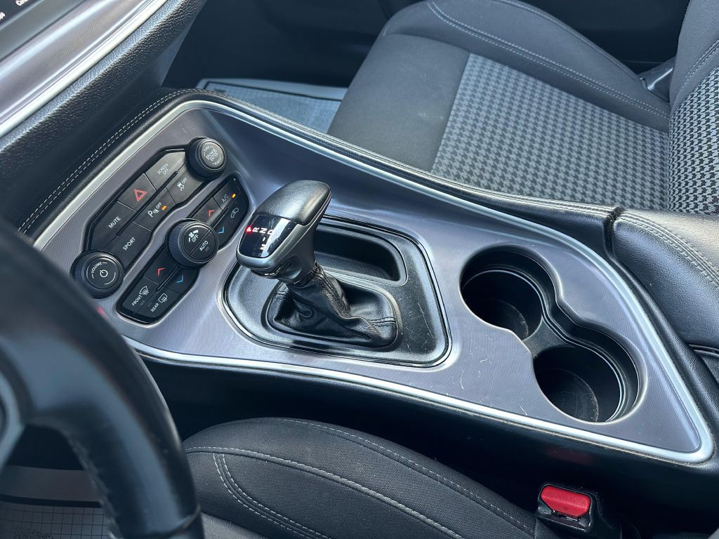 2021 Dodge Challenger Image 18