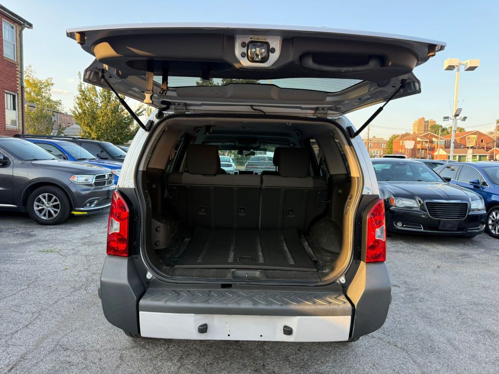 2014 Nissan Xterra Image 8