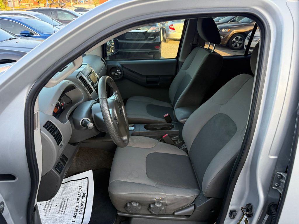 2014 Nissan Xterra Image 12