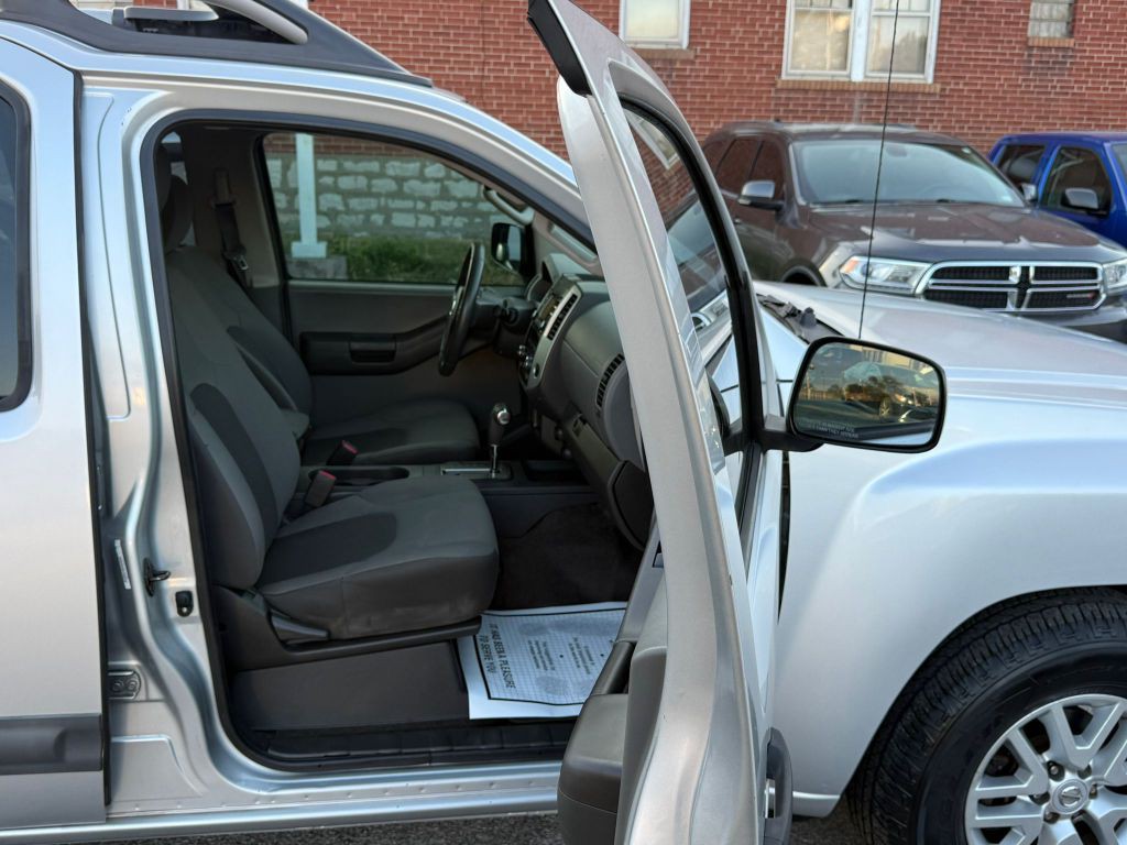 2014 Nissan Xterra Image 16