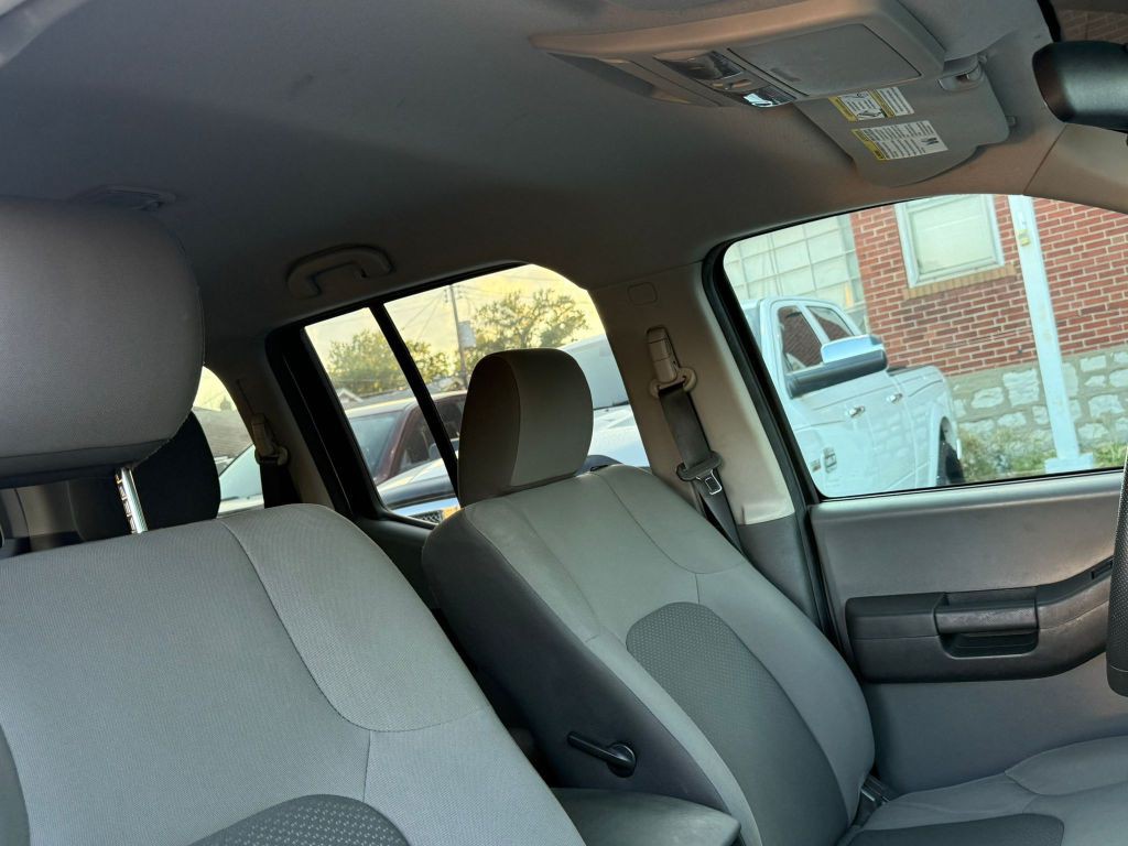 2014 Nissan Xterra Image 19