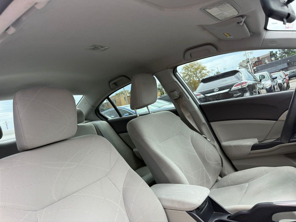 2012 Honda Civic Image 15