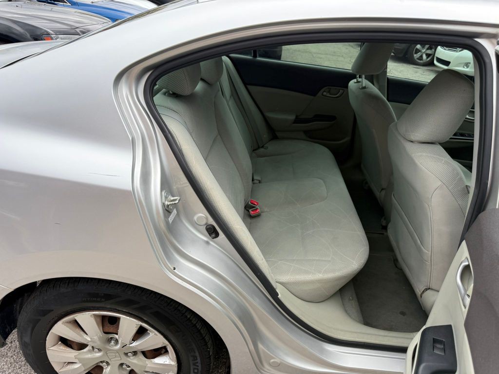 2012 Honda Civic Image 22