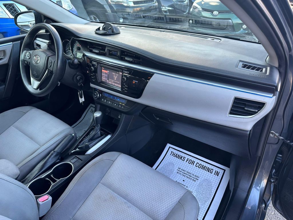 2014 Toyota Corolla Image 12