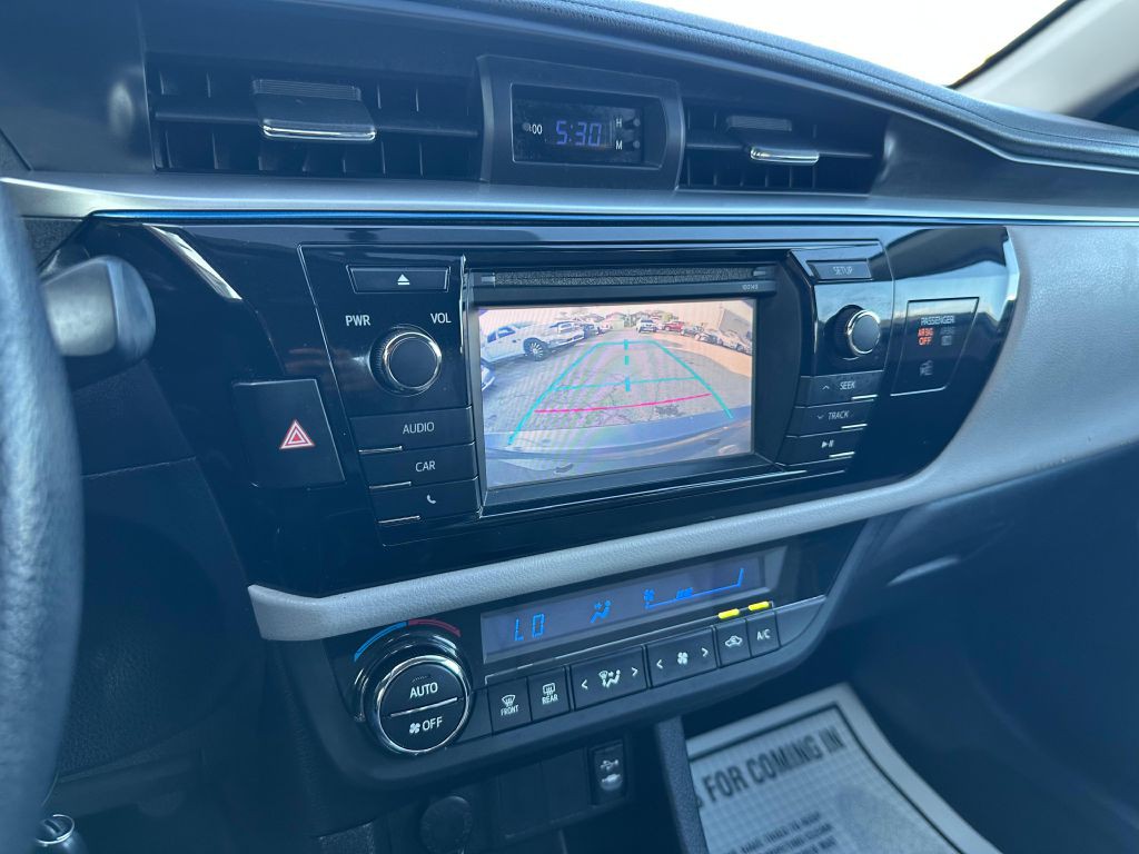 2014 Toyota Corolla Image 16