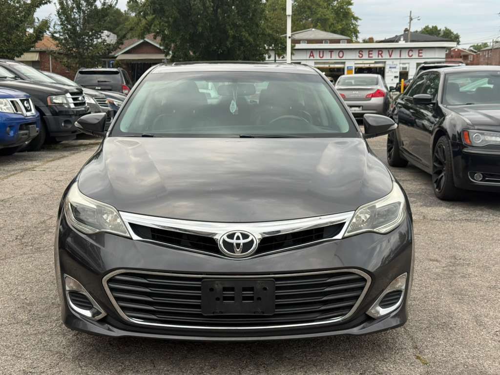 2014 Toyota Avalon Image 2