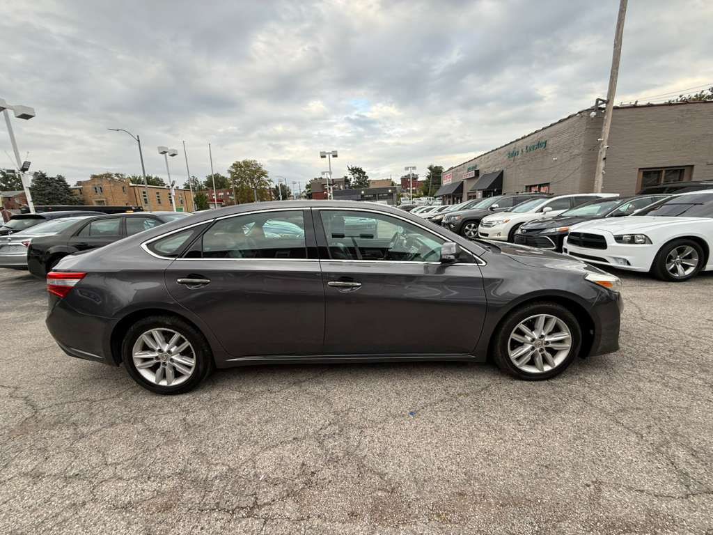 2014 Toyota Avalon Image 4