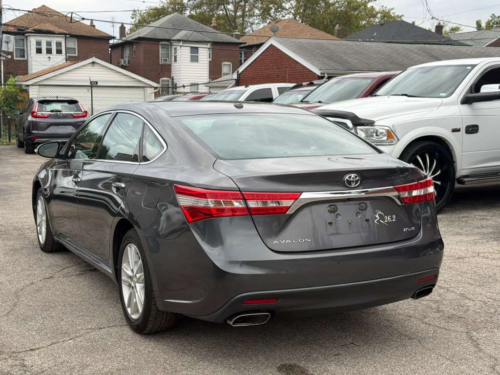 2014 Toyota Avalon Image 7