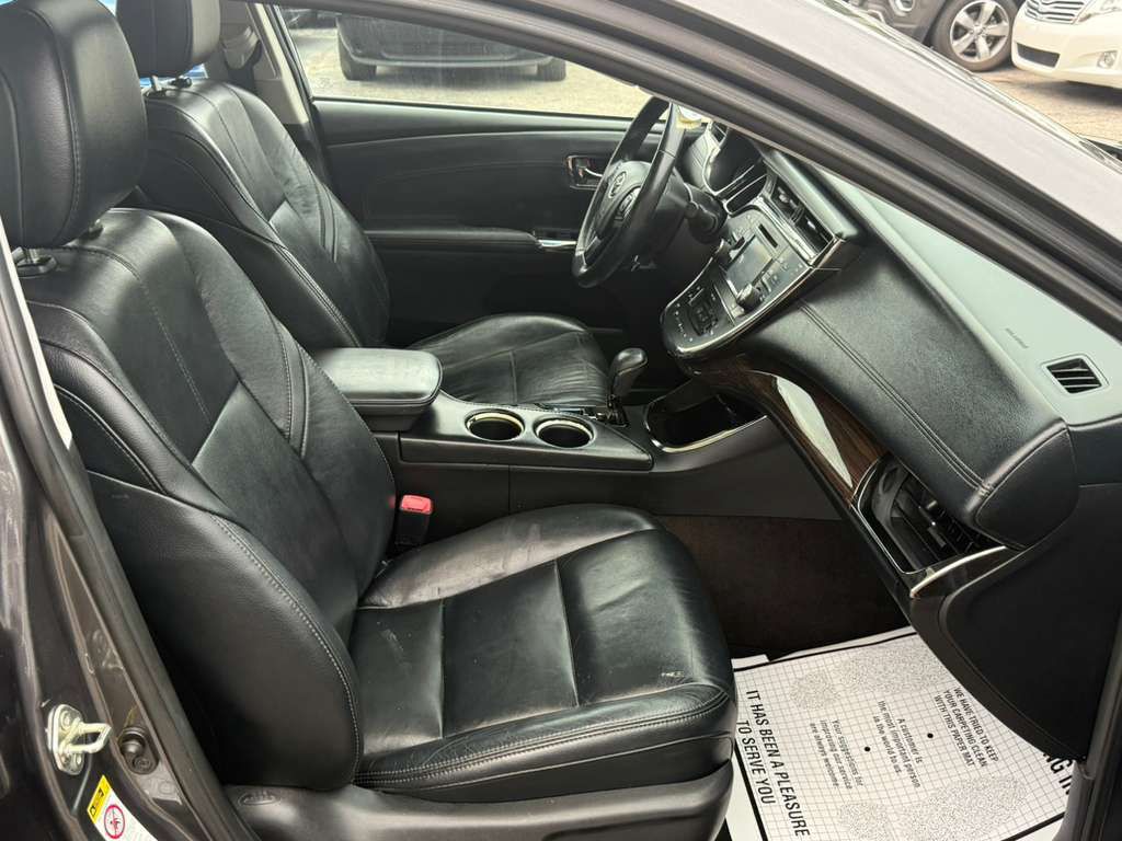2014 Toyota Avalon Image 13