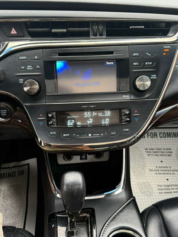 2014 Toyota Avalon Image 16