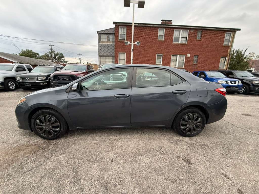 2015 Toyota Corolla Image 5