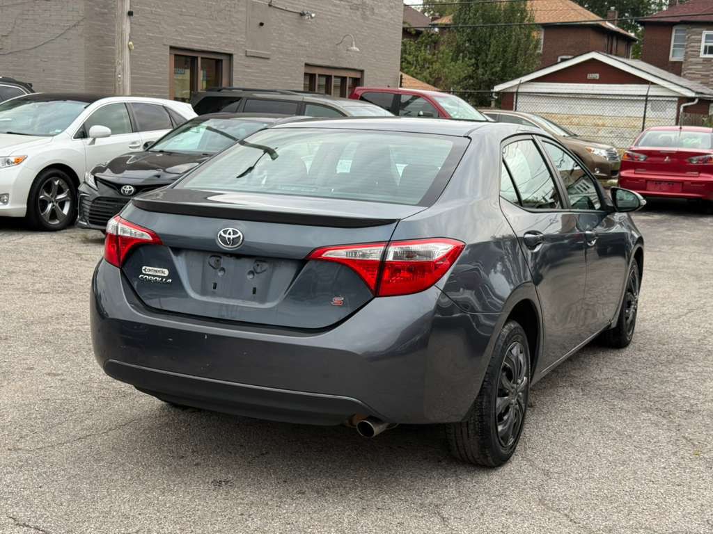 2015 Toyota Corolla Image 6