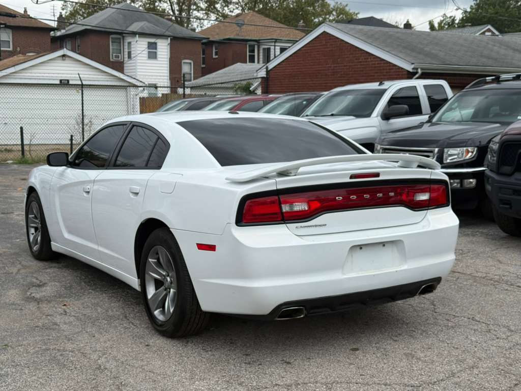 2013 Dodge Charger Image 7