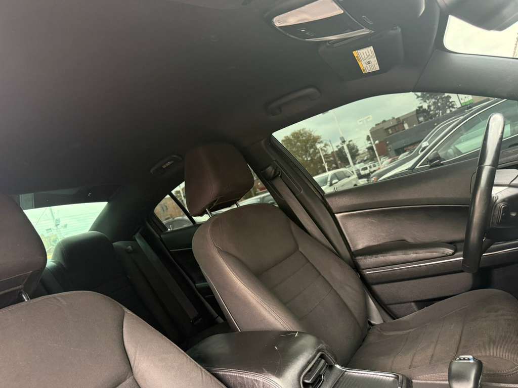 2013 Dodge Charger Image 21