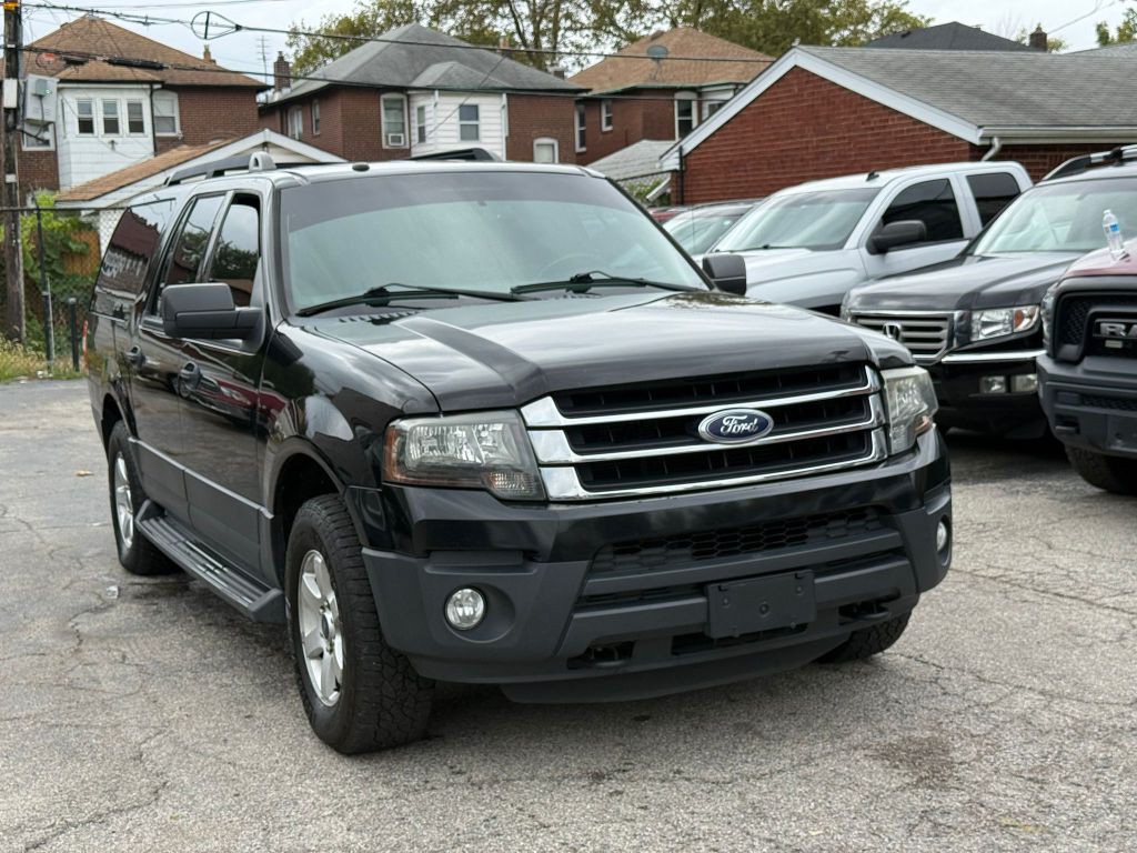 2017 Ford Expedition Image 1