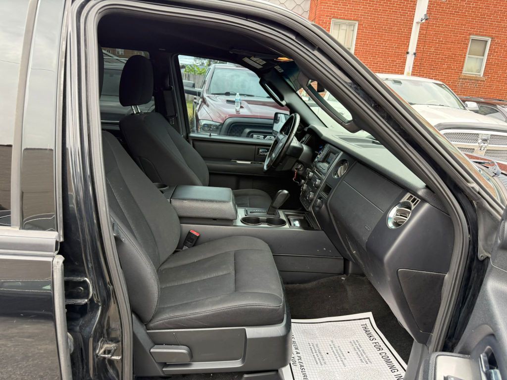 2017 Ford Expedition Image 24