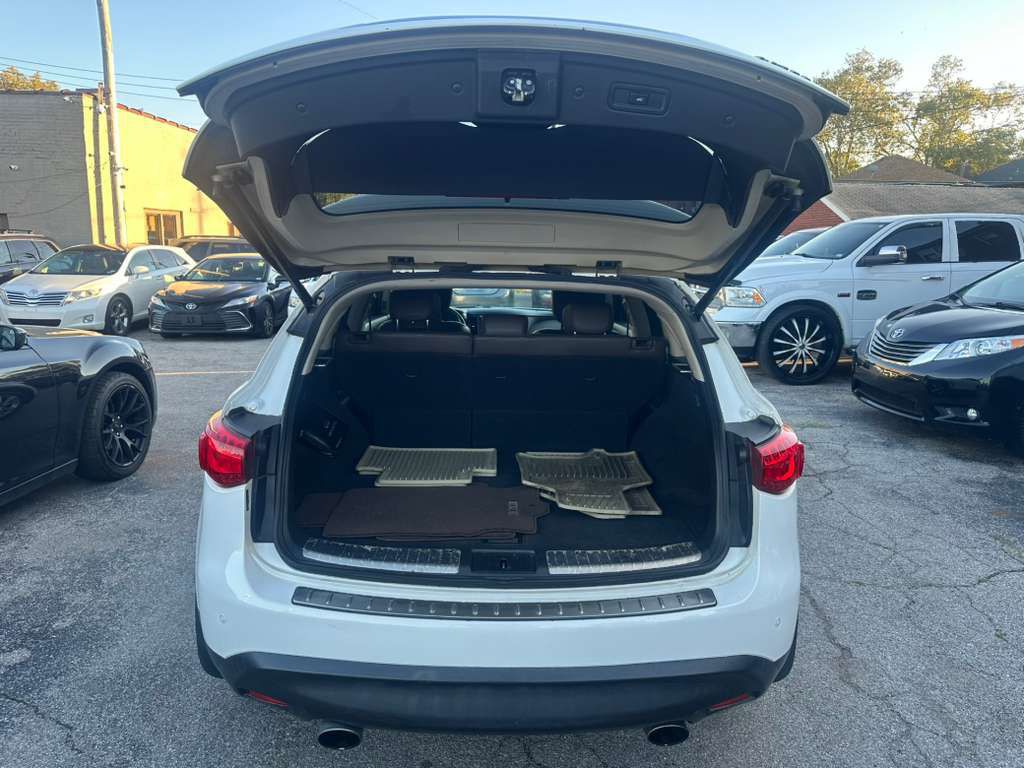 2012 INFINITI FX35 Image 24