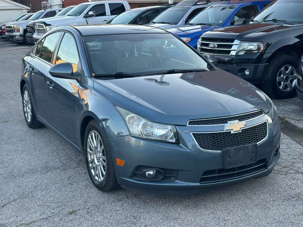 2012 Chevrolet Cruze Image 1
