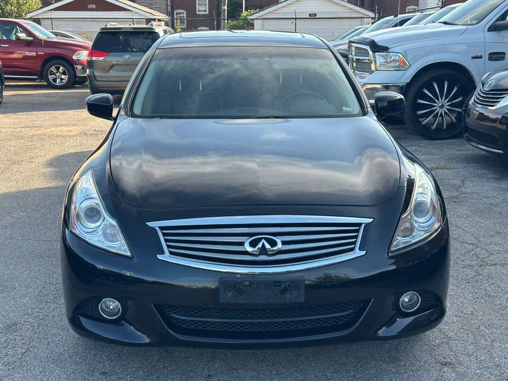 2012 INFINITI G37 Image 2