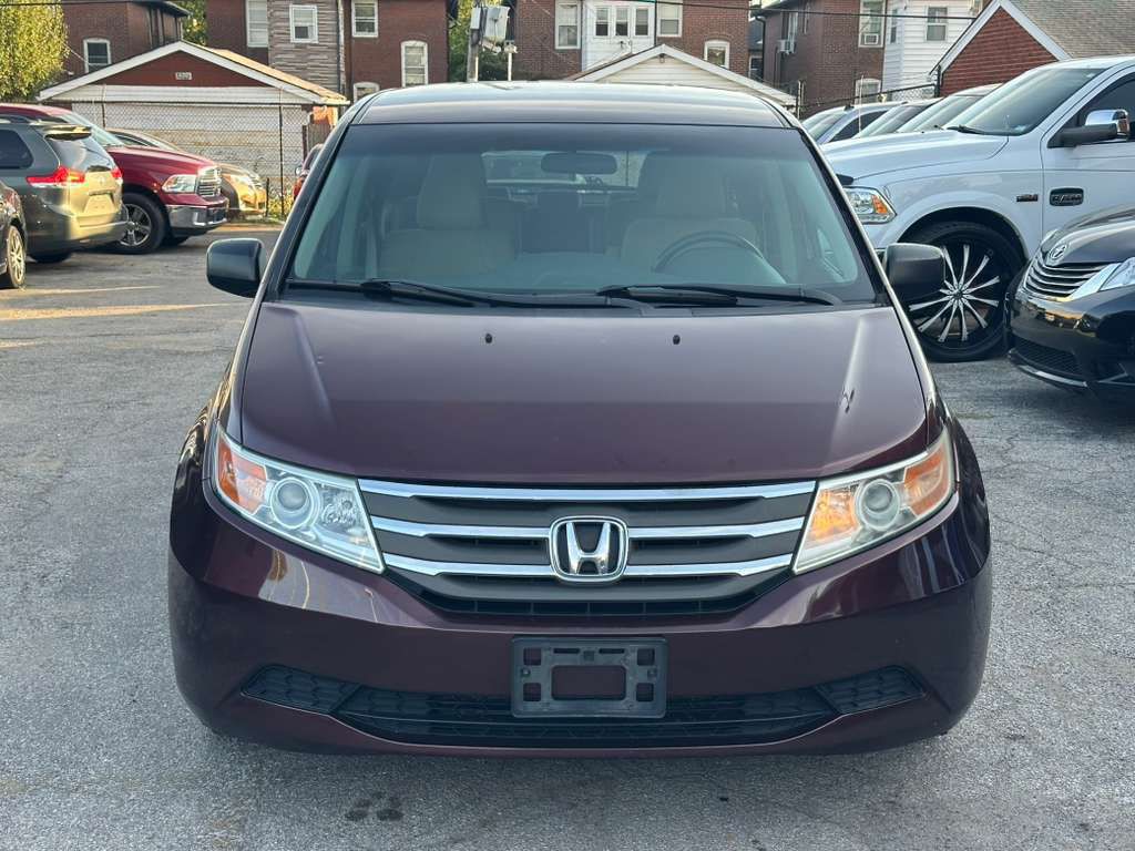2012 Honda Odyssey Image 2