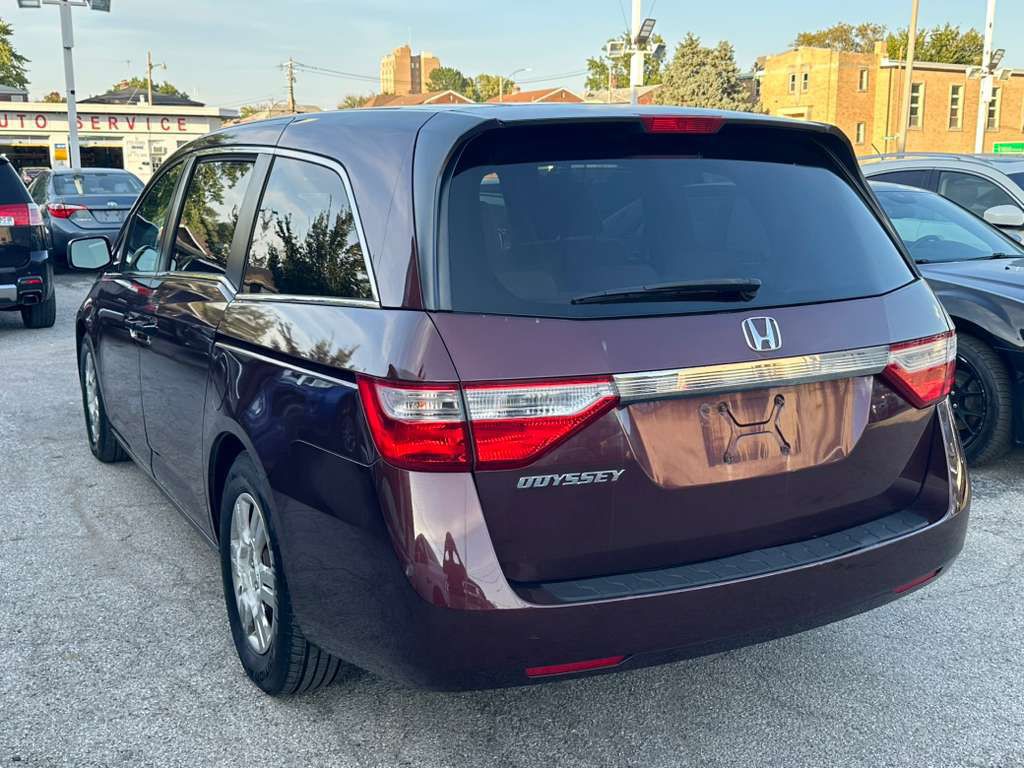 2012 Honda Odyssey Image 5