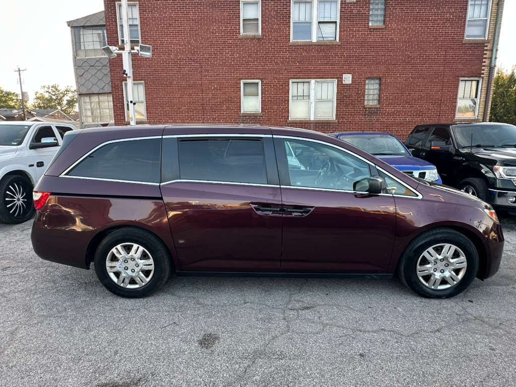 2012 Honda Odyssey Image 7
