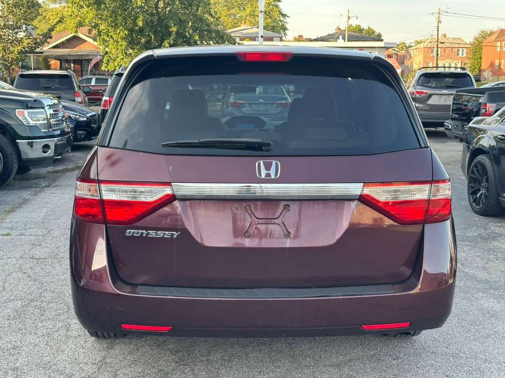 2012 Honda Odyssey Image 10