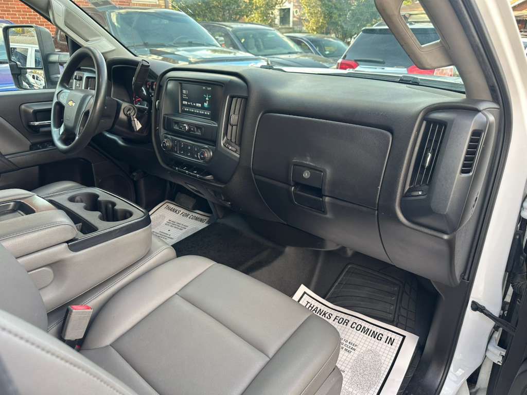 2018 Chevrolet Silverado 1500 Image 14