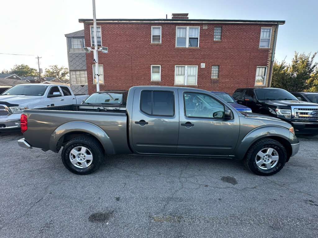 2007 Nissan Frontier Image 6