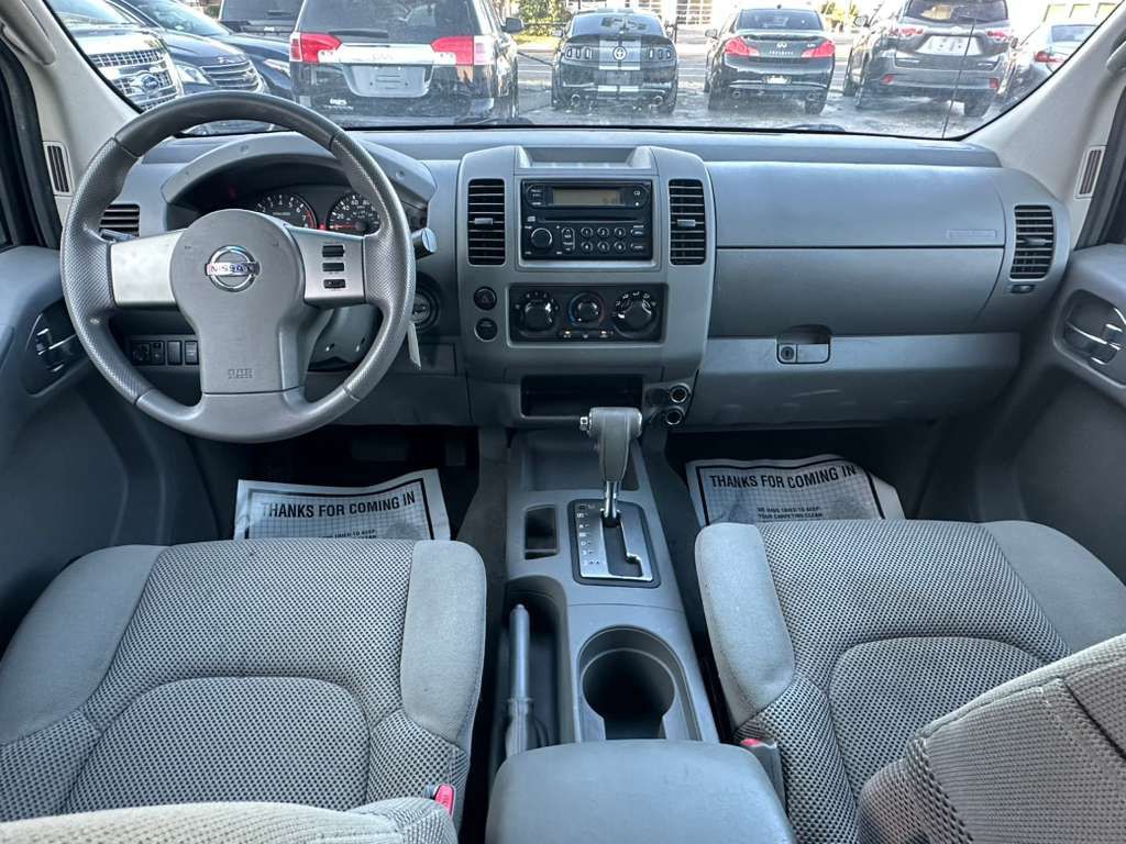 2007 Nissan Frontier Image 14