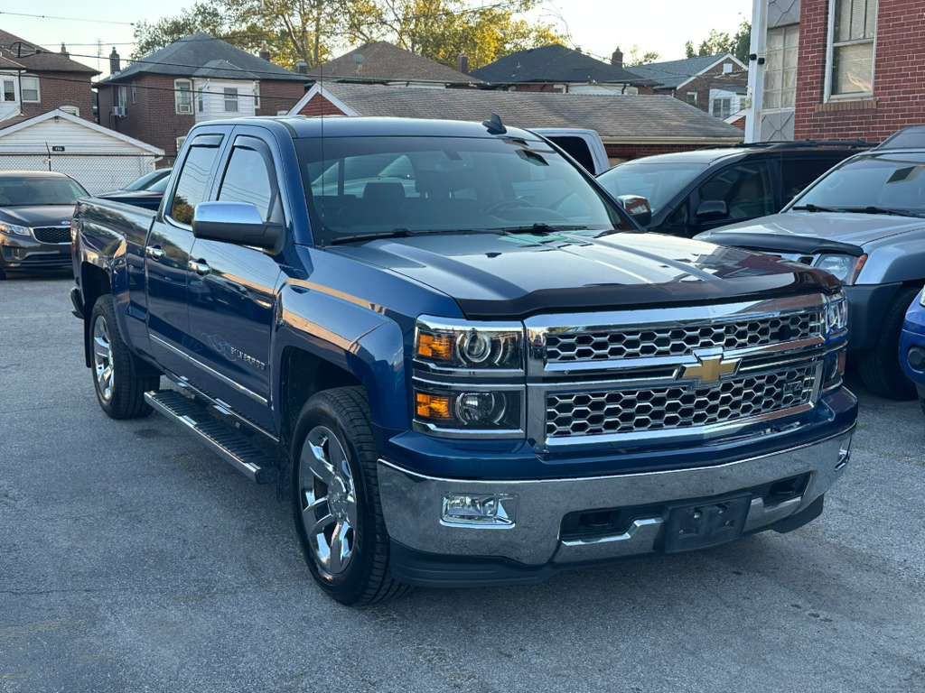 2015 Chevrolet Silverado 1500 Image 1
