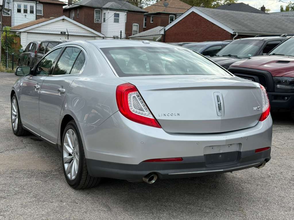 2013 Lincoln MKS Image 6