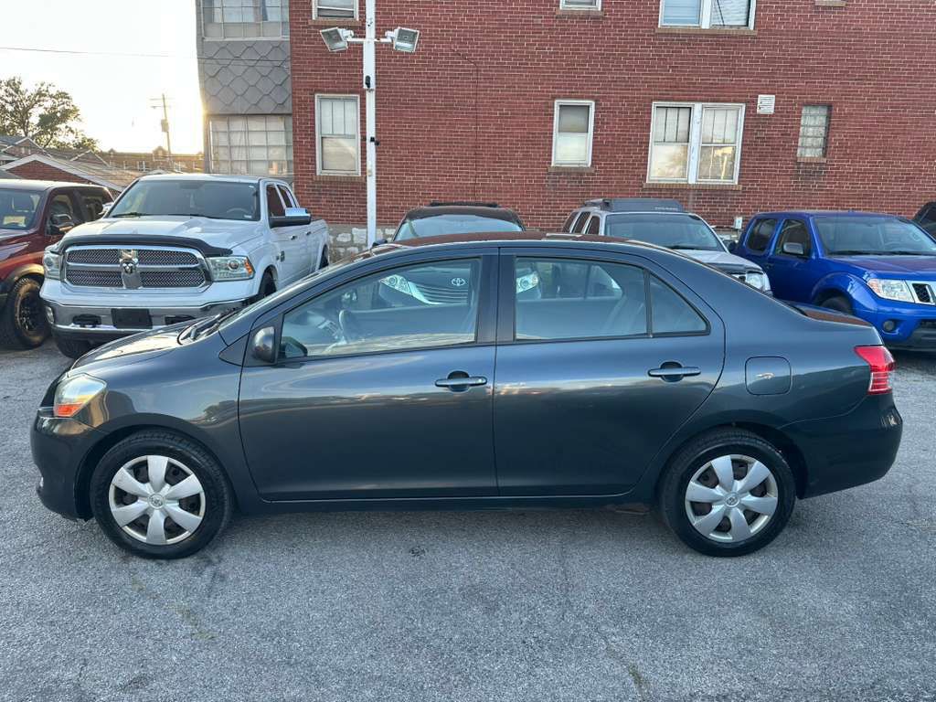 2007 Toyota Yaris Image 6