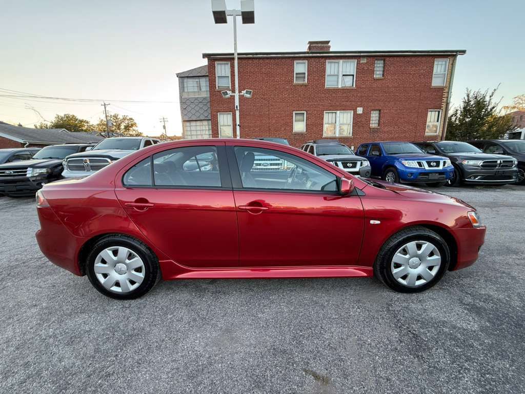 2011 Mitsubishi Lancer Image 4