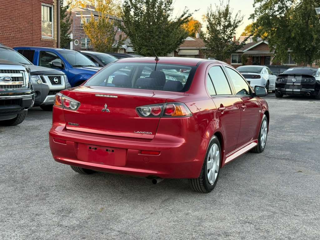 2011 Mitsubishi Lancer Image 8