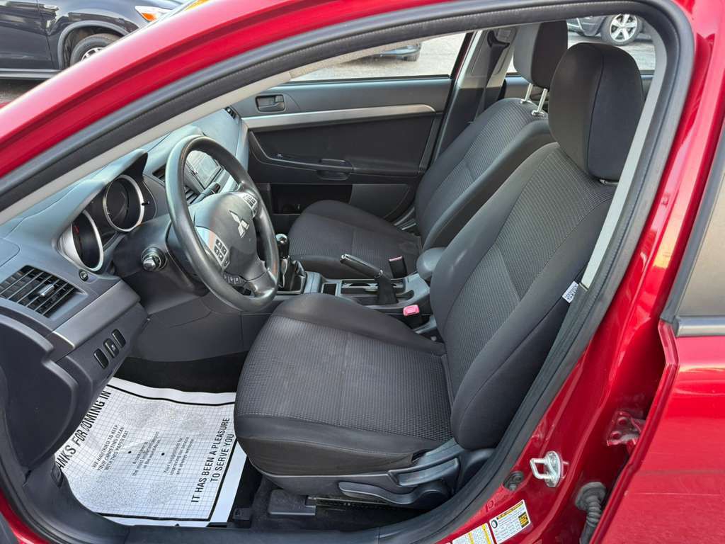 2011 Mitsubishi Lancer Image 10