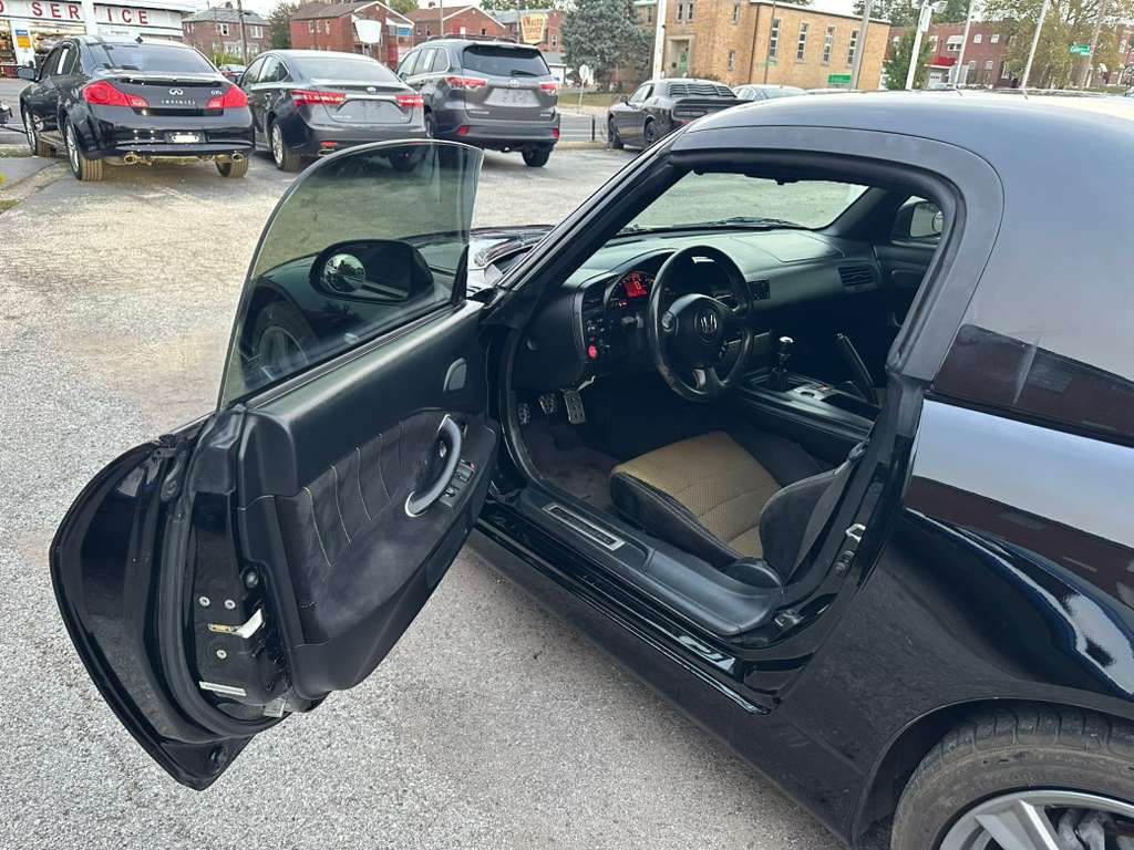 2008 Honda S2000 Image 13