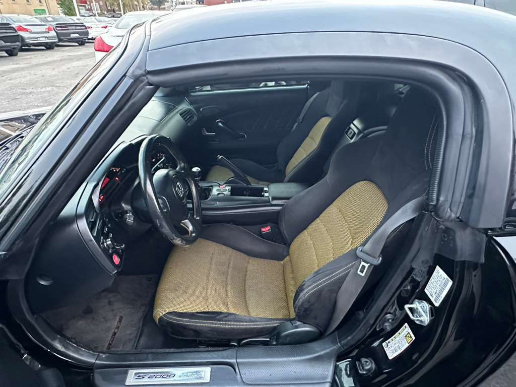 2008 Honda S2000 Image 16