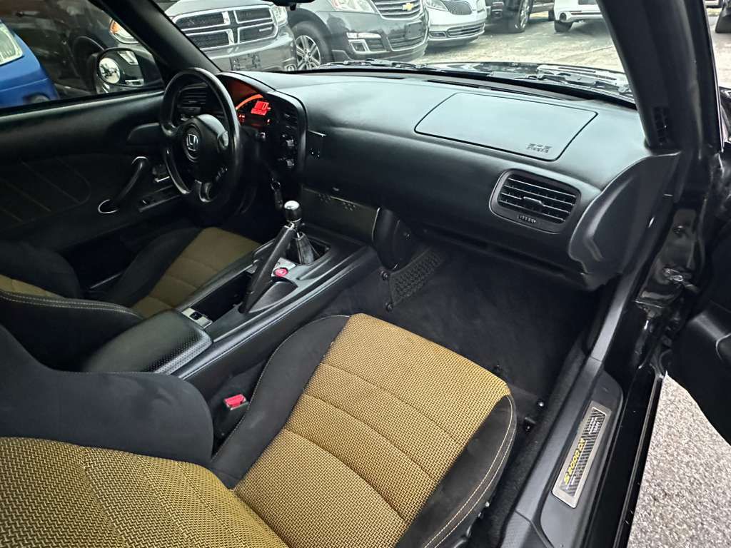2008 Honda S2000 Image 19