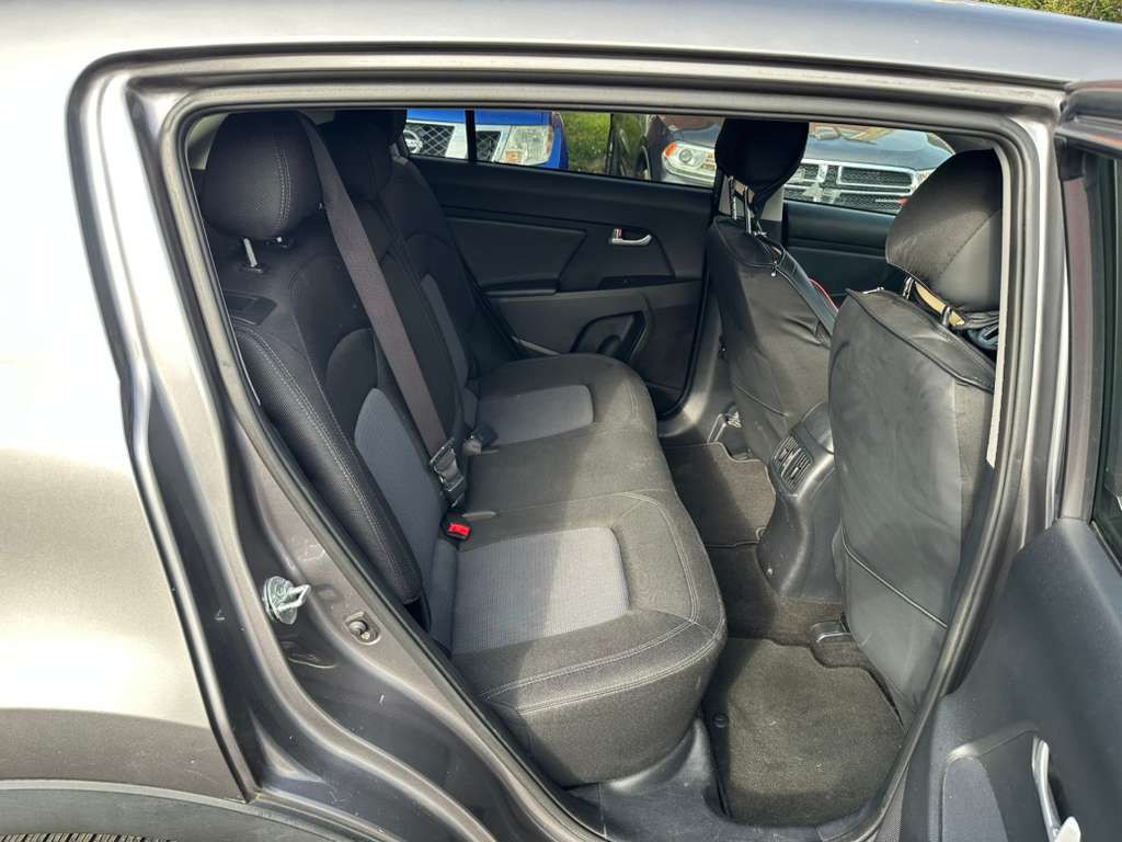 2015 Kia Sportage Image 18