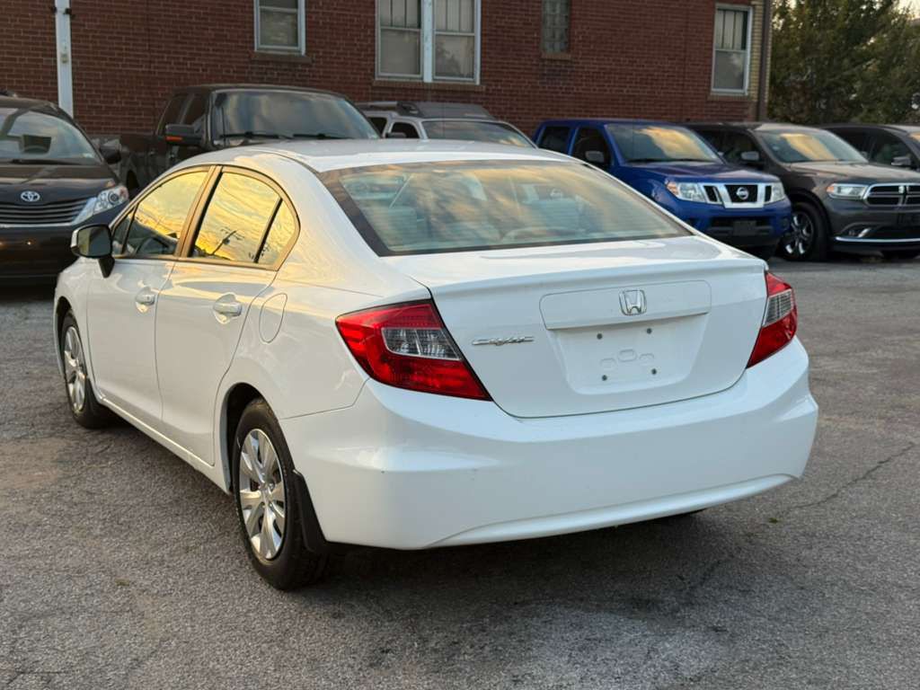 2012 Honda Civic Image 5