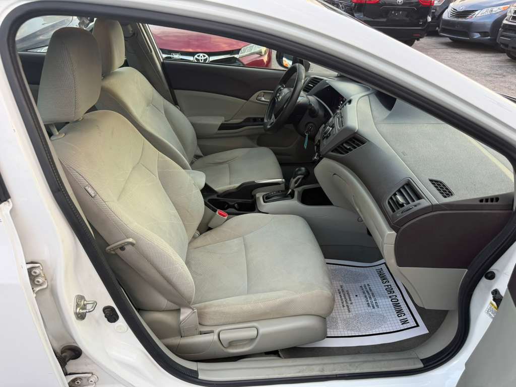 2012 Honda Civic Image 17