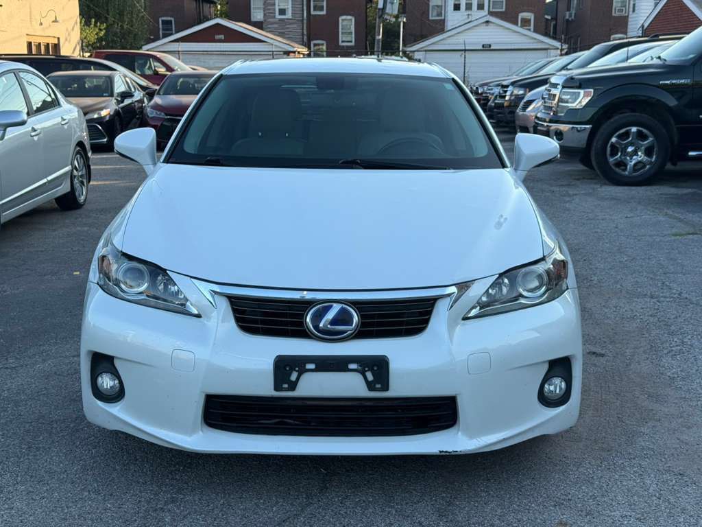 2012 Lexus CT Image 2