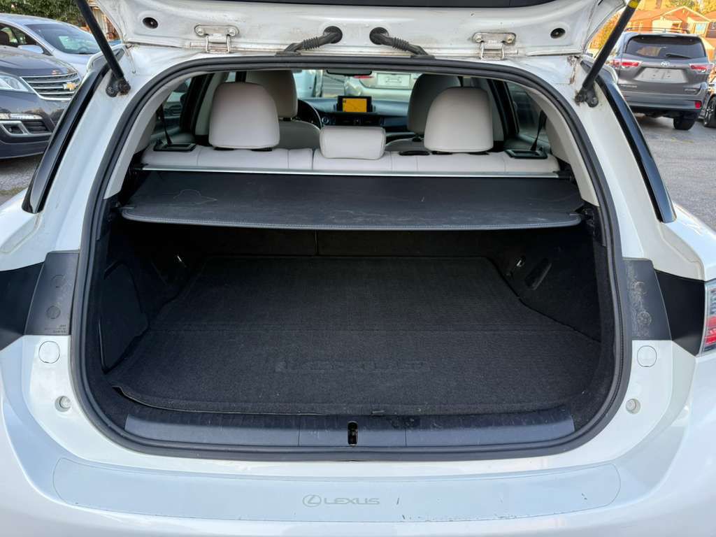 2012 Lexus CT Image 9
