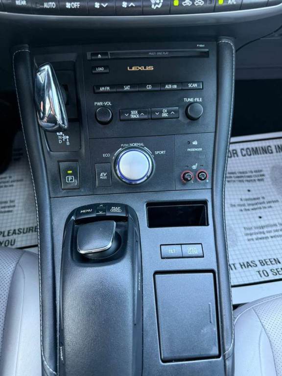 2012 Lexus CT Image 17