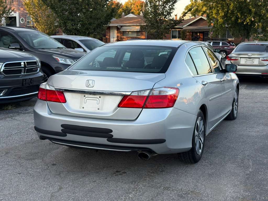2013 Honda Accord Image 4