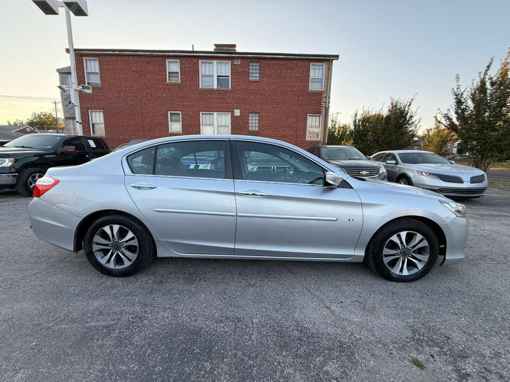 2013 Honda Accord Image 7