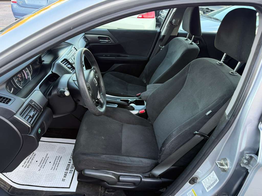 2013 Honda Accord Image 10